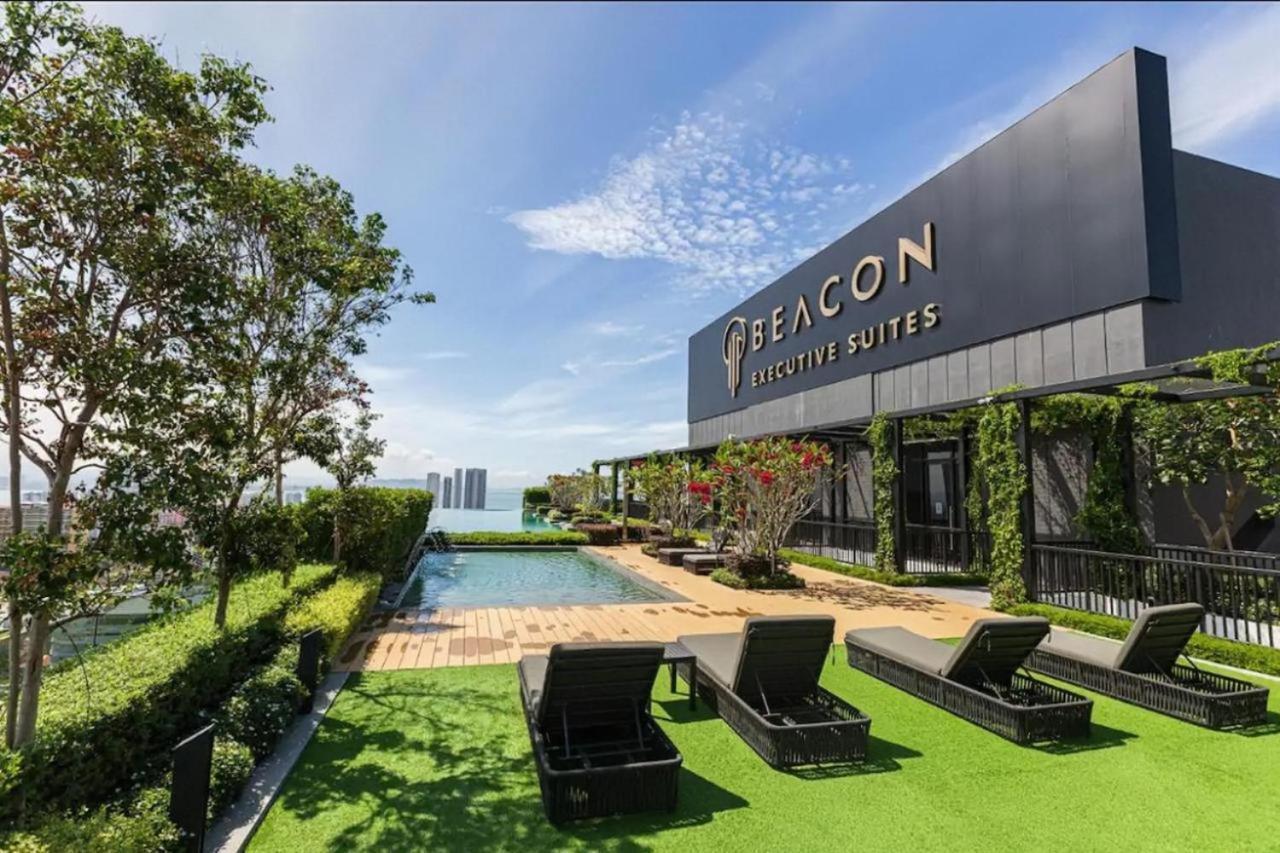 Beacon Executive Premium Suite George Town Exterior photo